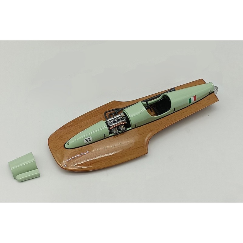 Molivio/Alfa Romeo Modeltoy #32 by Bacco Ubaldo Molivio/Alfa Romeo Modeltoy #32 by Bacco Ubaldo